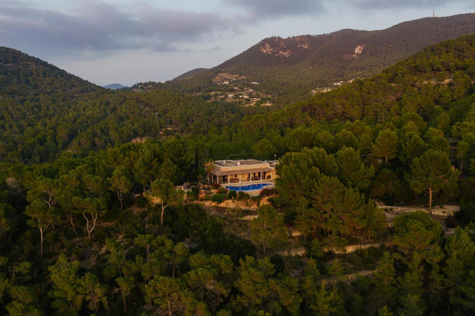 Villa & Guesthouse Paissa D'En Bernat Cala Tarida  Zewnętrze zdjęcie