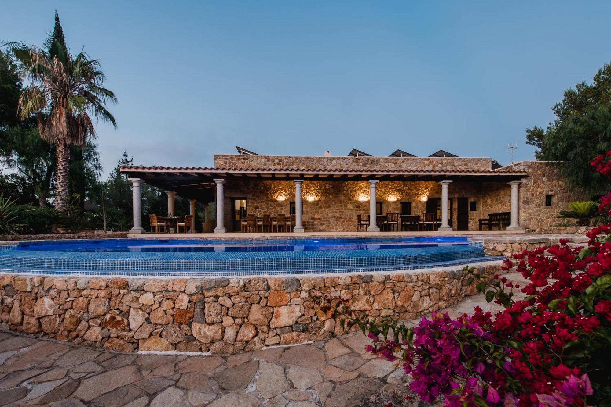 Villa & Guesthouse Paissa D'En Bernat Cala Tarida  Zewnętrze zdjęcie