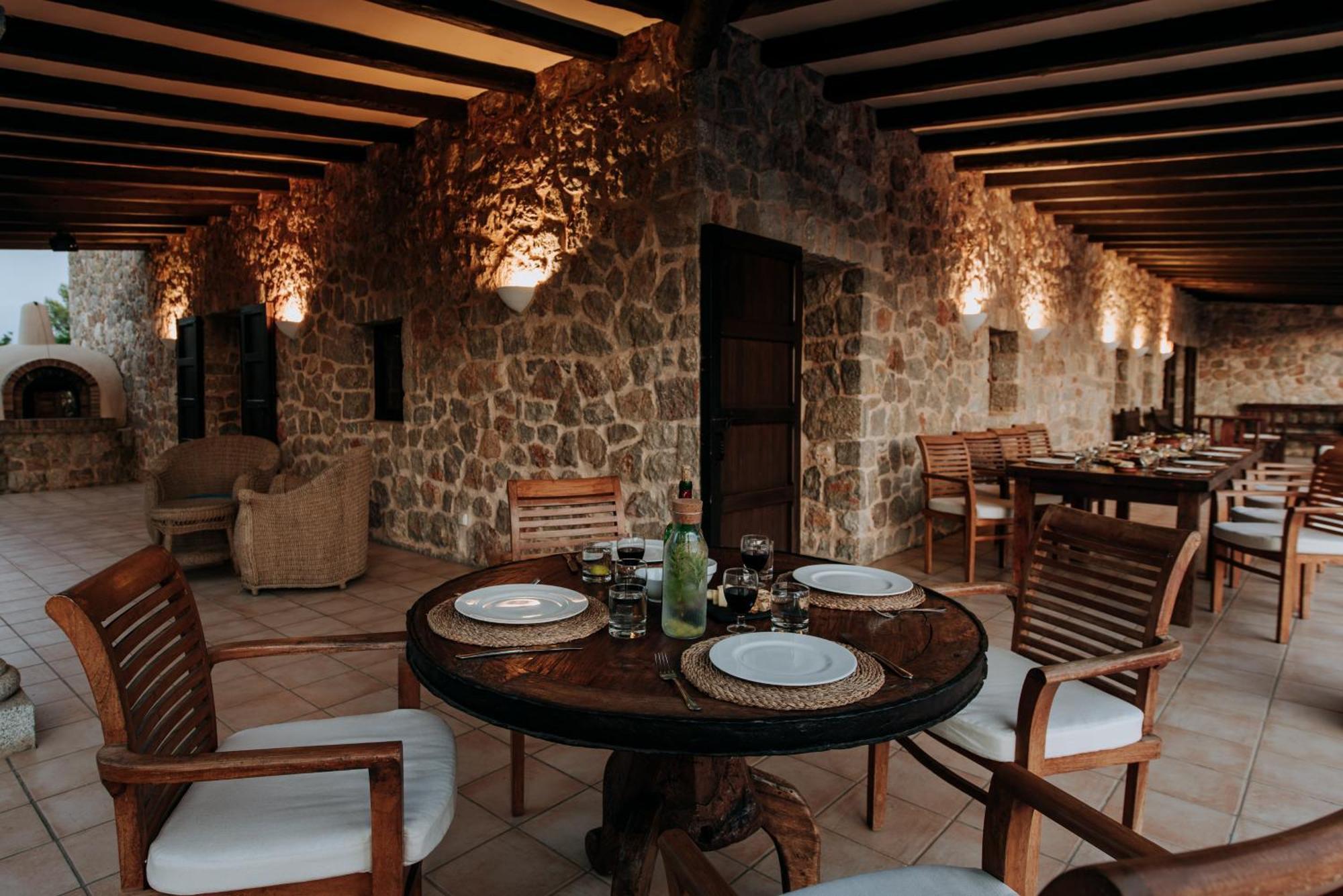 Villa & Guesthouse Paissa D'En Bernat Cala Tarida  Zewnętrze zdjęcie