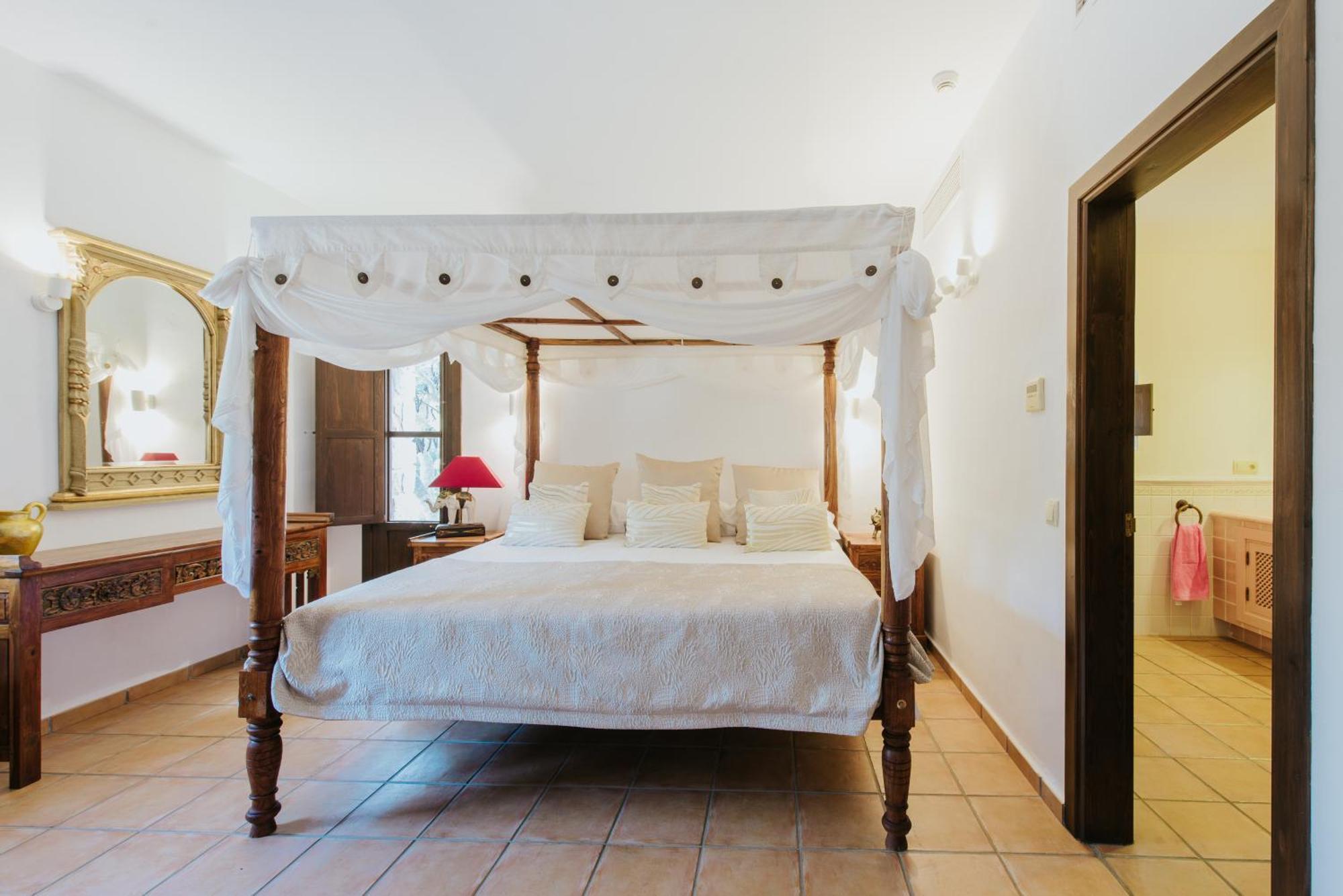 Villa & Guesthouse Paissa D'En Bernat Cala Tarida  Zewnętrze zdjęcie