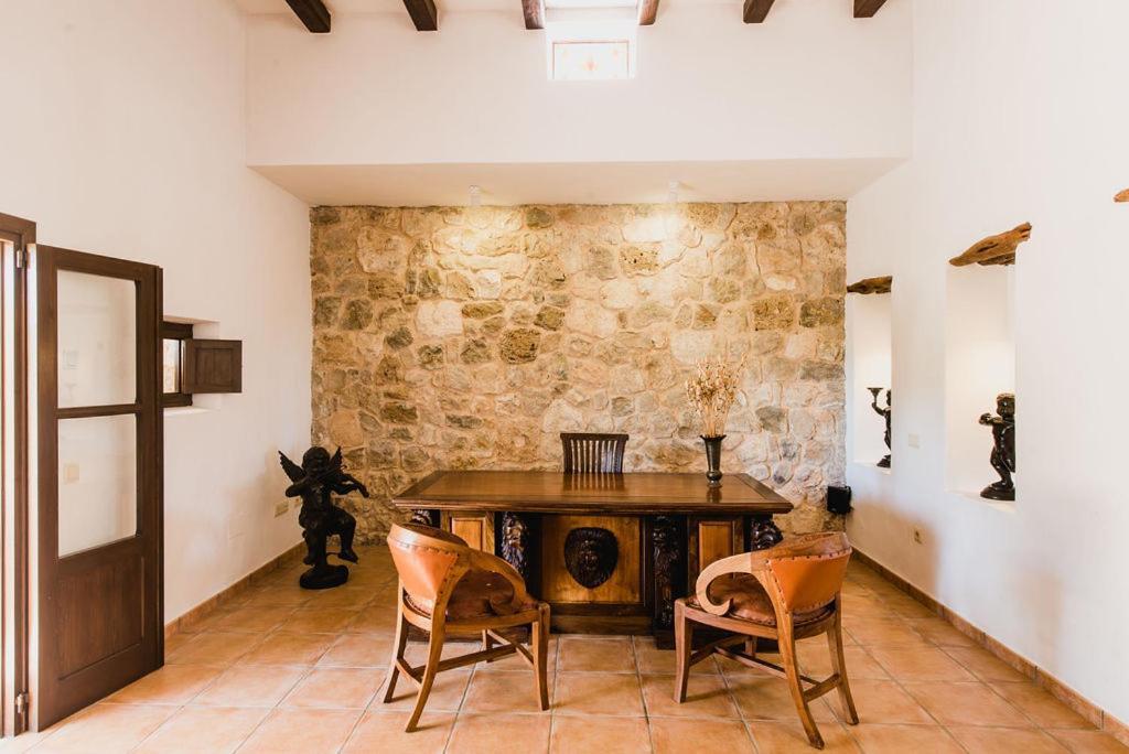 Villa & Guesthouse Paissa D'En Bernat Cala Tarida  Zewnętrze zdjęcie